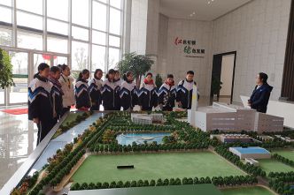 20200121建功中學(xué)學(xué)生遠(yuǎn)航小隊(duì)來(lái)公司社會(huì)實(shí)踐